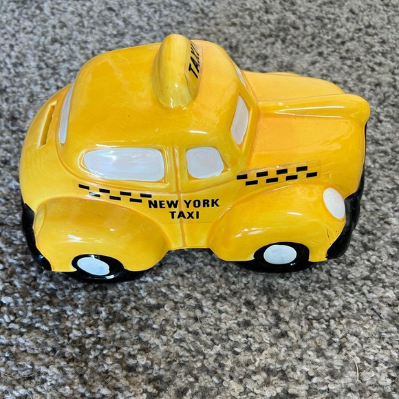 NYC Taxi Cab Bank from New York New York Casino in Las Vegas! - Picture 2 of 5